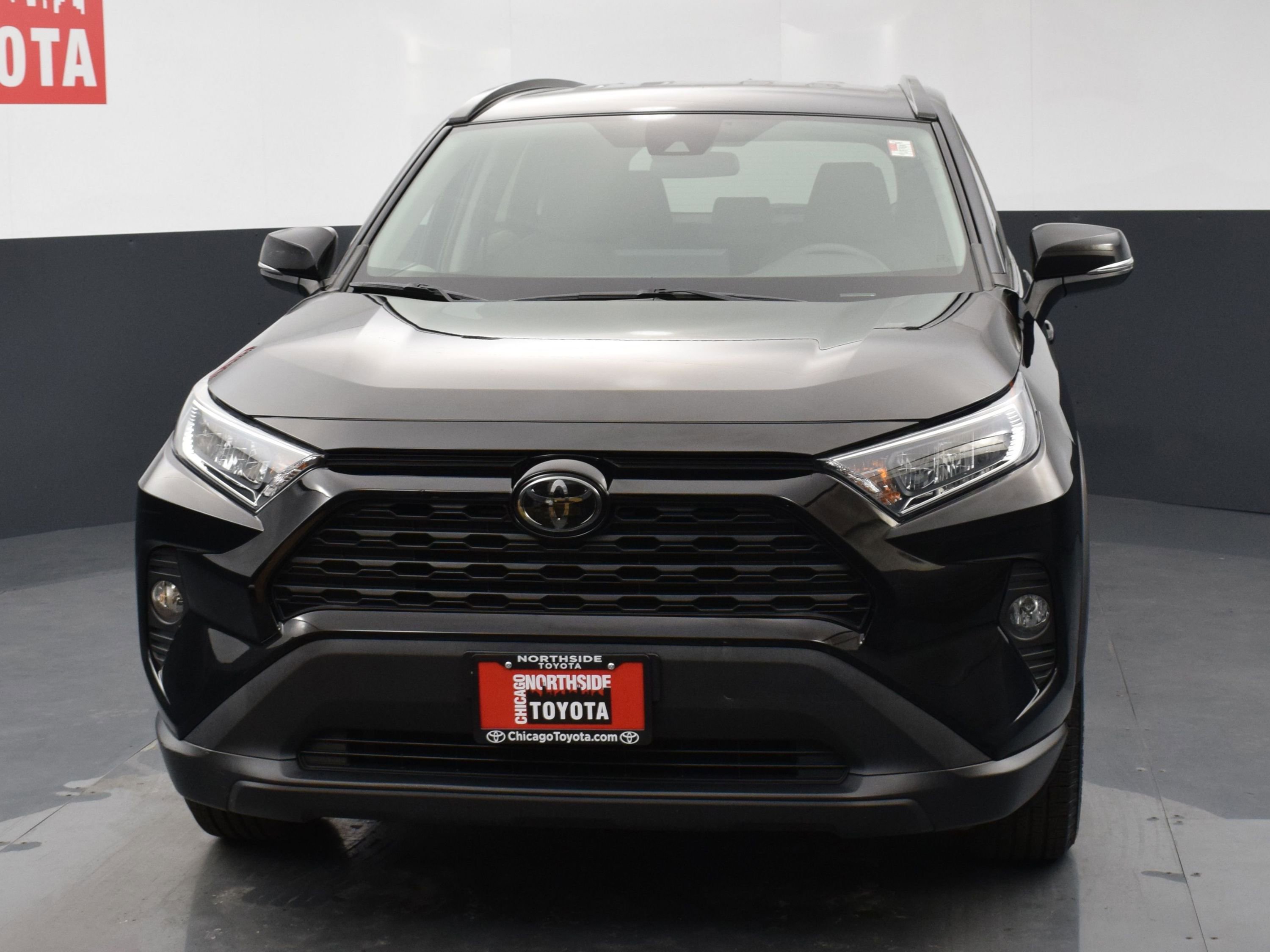 Used 2020 Toyota RAV4 XLE w/ All Weather Liner Package image 7