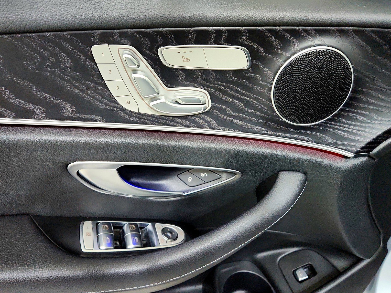 Used 2022 Mercedes-Benz E 350 E 350 w/ AMG Line Exterior image 18