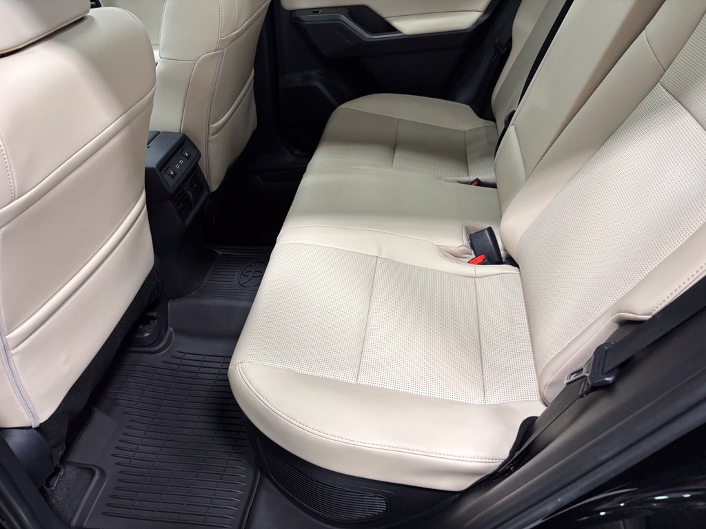 Used 2026 Toyota RAV4 Limited AWD/4WD image 41