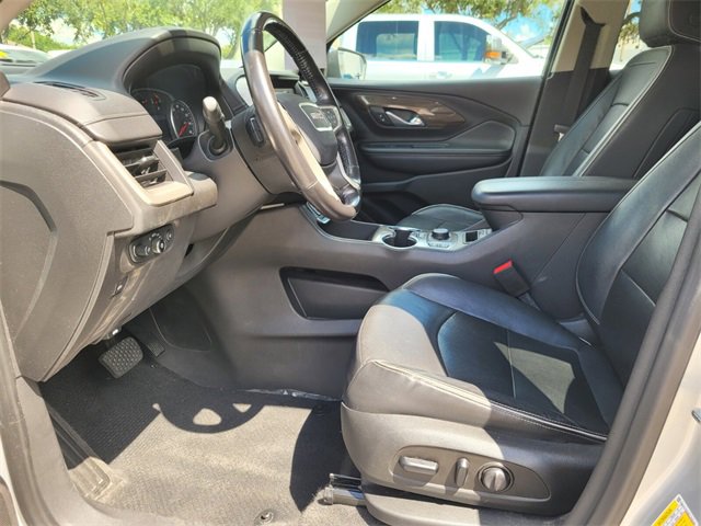 Used 2020 GMC Terrain Denali w/ Denali Premium Package image 11