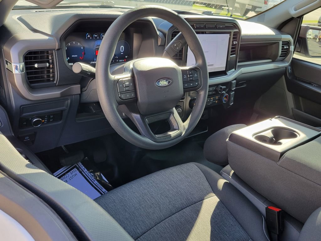 Used 2024 Ford F150 XL image 3