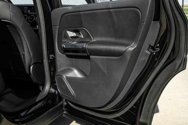 Used 2025 Mercedes-Benz GLB 250 image 49