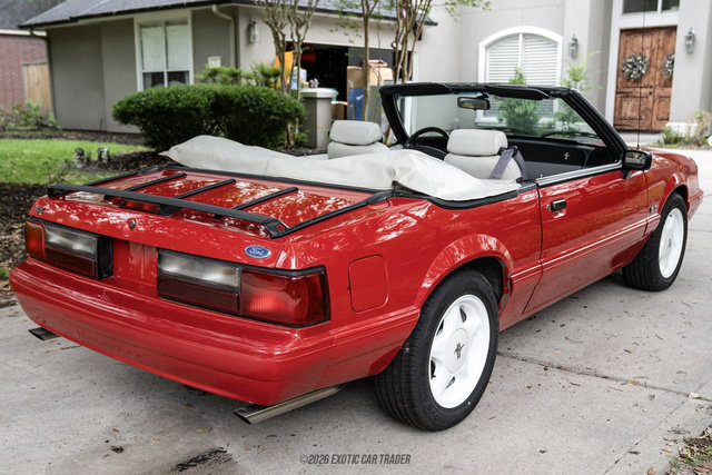 Used 1993 Ford Mustang LX RWD image 8