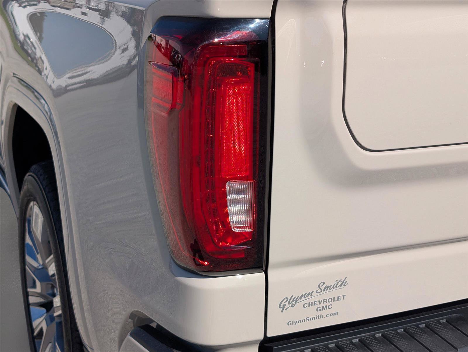 New 2026 GMC Sierra 1500 Denali w/ Denali Reserve Package AWD/4WD image 11