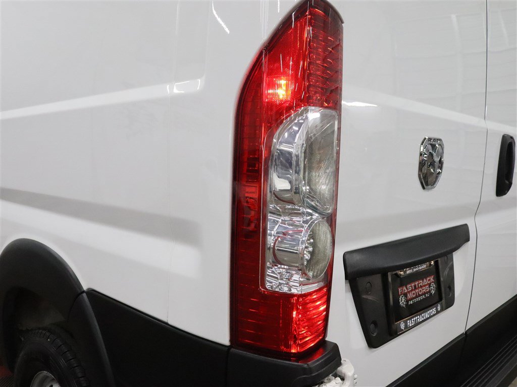 Used 2025 RAM ProMaster 2500 w/ Convenience Group FWD image 38