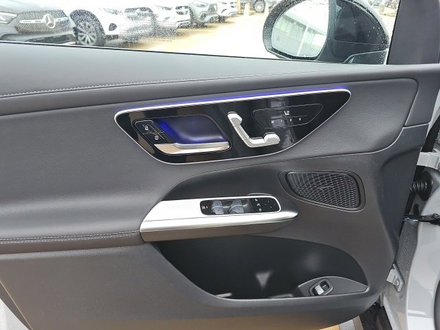 New 2026 Mercedes-Benz GLC 300 4MATIC image 13