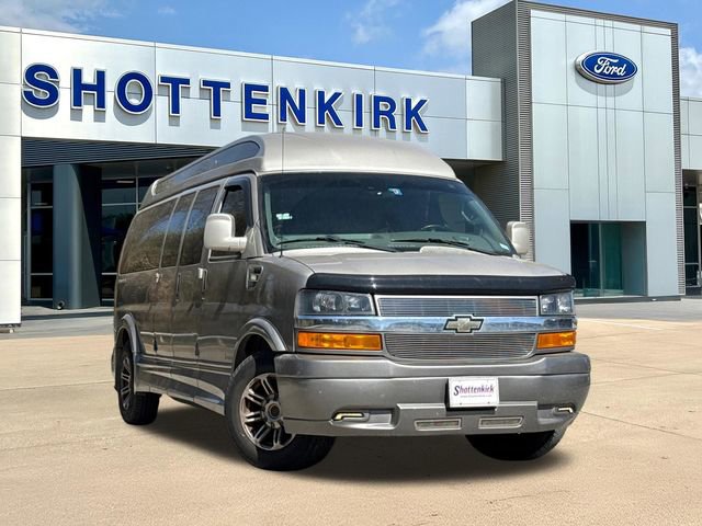 Used 2021 Chevrolet Express 3500 LS w/ Chrome Appearance Package image 1