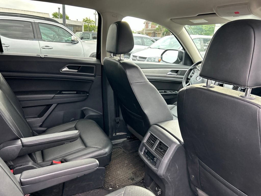 Used 2019 Volkswagen Atlas SE w/ Towing Package AWD/4WD image 11