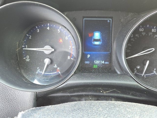 Used 2018 Toyota C-HR XLE FWD image 14