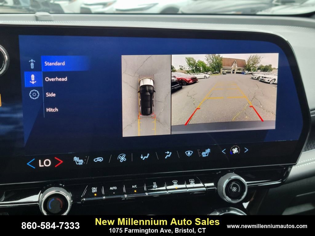 Used 2024 Chevrolet Blazer EV LT image 22