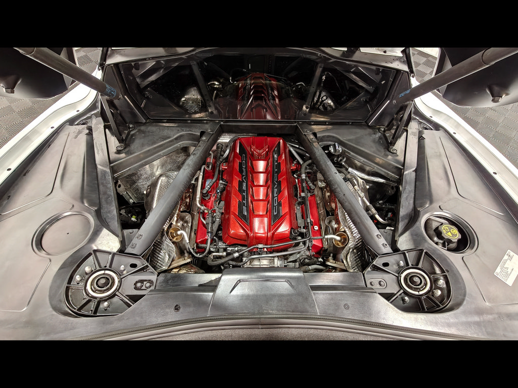 Used 2024 Chevrolet Corvette Stingray Preferred Cpe w/ Battery Protection Package RWD image 74