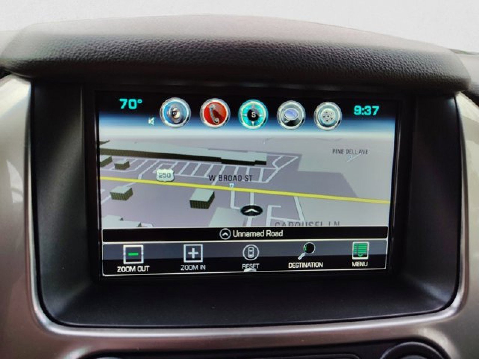 Used 2018 Chevrolet Tahoe Premier image 17