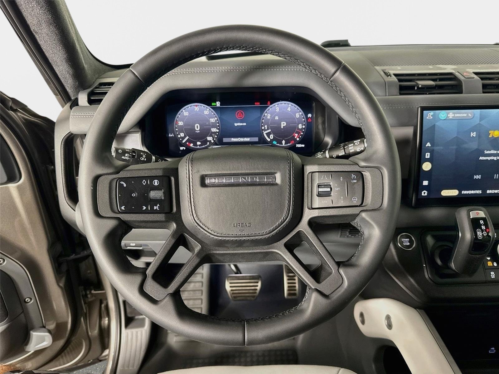 Used 2025 Land Rover Defender 110 X AWD/4WD image 12