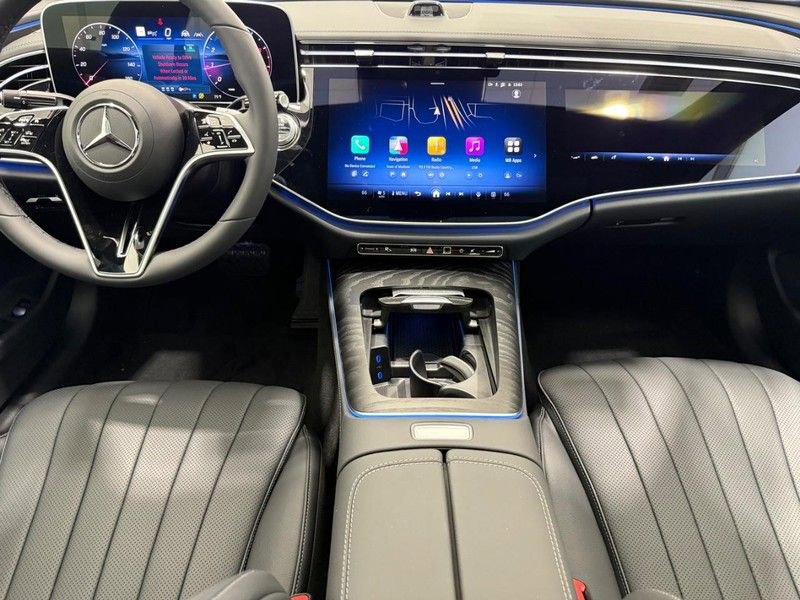 New 2026 Mercedes-Benz E 350 4MATIC Sedan image 5