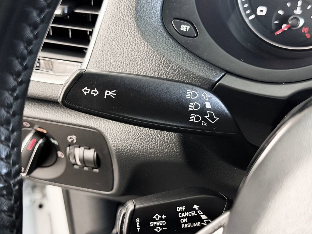 Used 2018 Audi Q3 2.0T Premium Plus w/ Premium Plus Package image 14