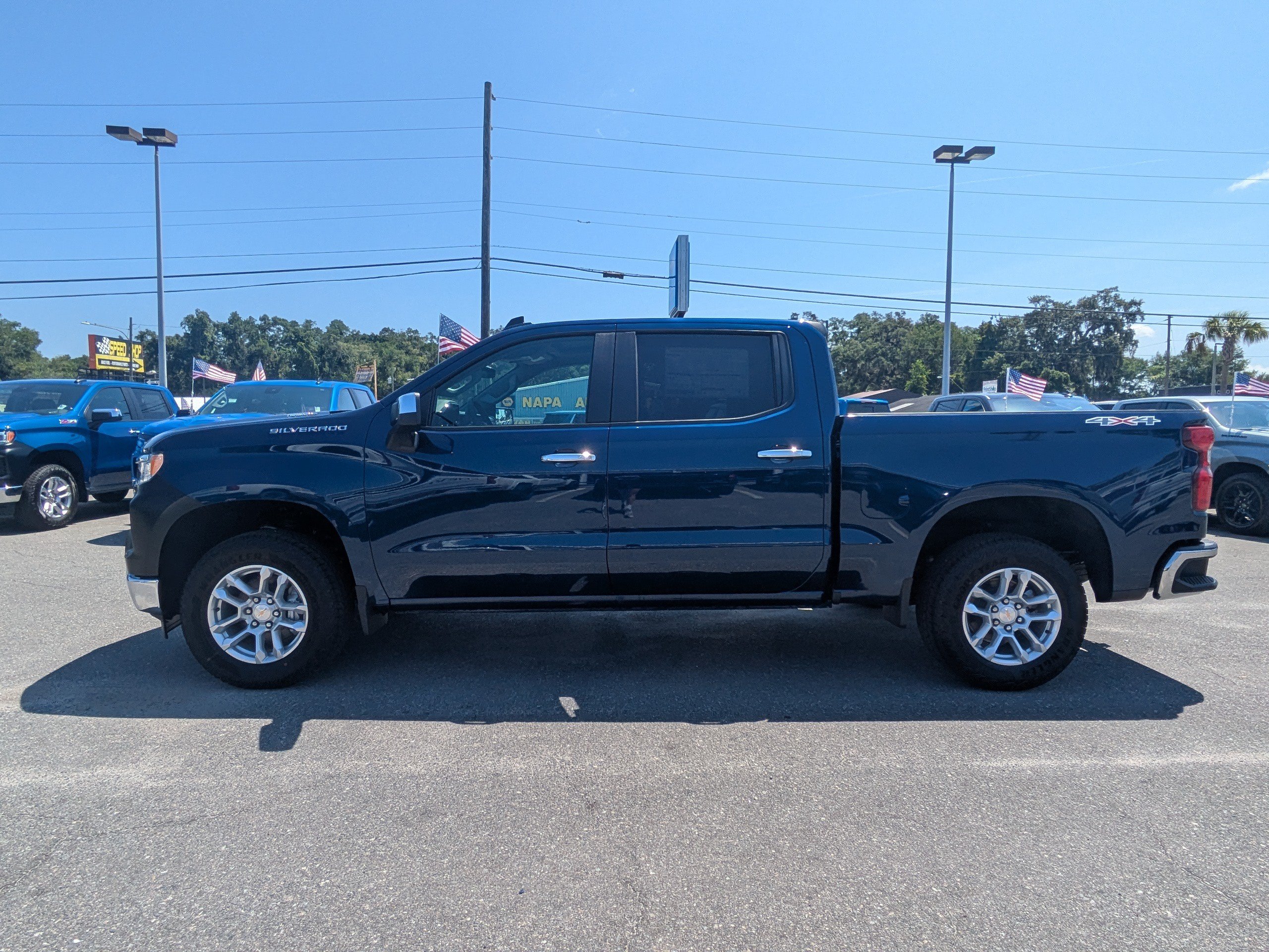 New 2026 Chevrolet Silverado 1500 LT w/ Protection Package AWD/4WD image 7