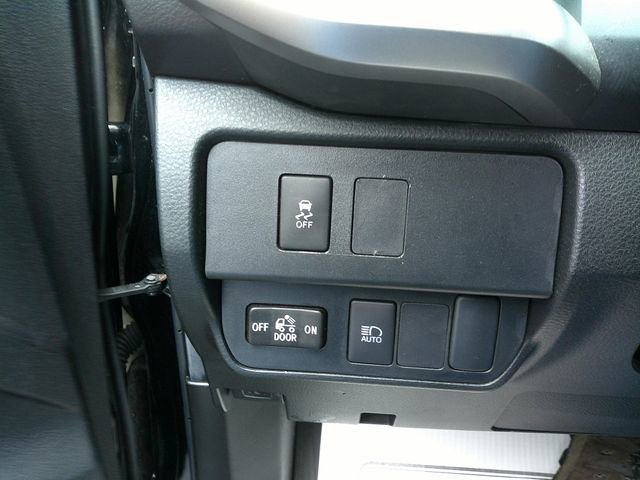 Used 2023 Toyota Tacoma SR5 image 18