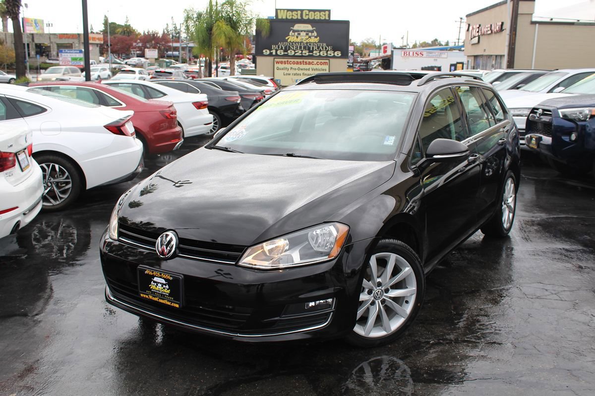 Used 2017 Volkswagen Golf SE FWD image 42