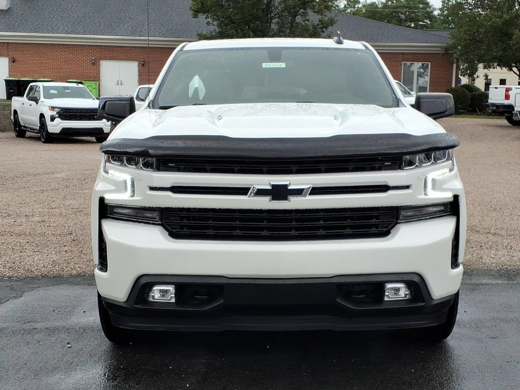 Used 2022 Chevrolet Silverado 1500 RST AWD/4WD image 2