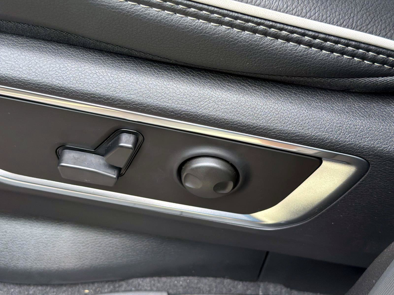 New 2026 RAM 1500 Laramie w/ Bed Utility Group AWD/4WD image 11