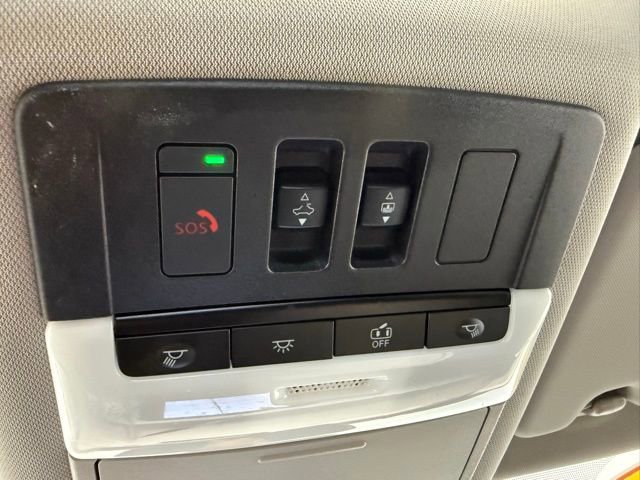 Used 2023 Nissan Rogue SL w/ SL Premium Package image 25