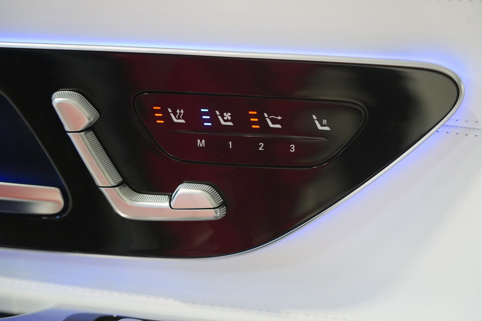 New 2026 Mercedes-Benz Maybach SL 680 image 36
