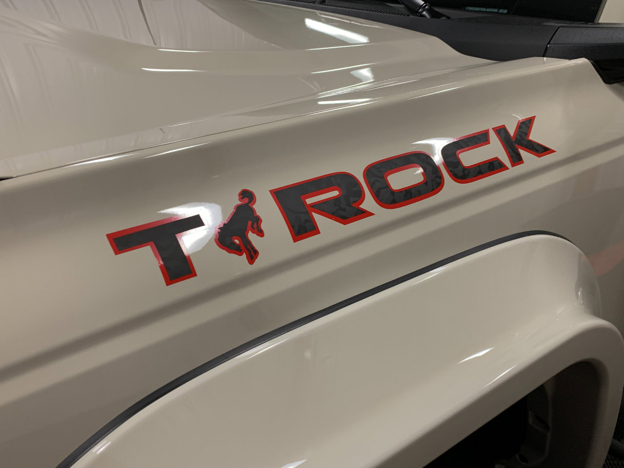 Used 2025 Ford Bronco Outer Banks w/ Sasquatch Package image 23