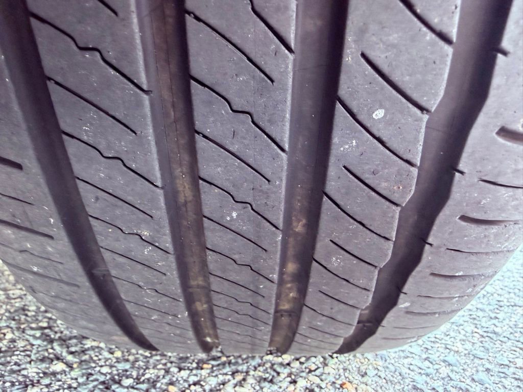 Used 2016 Toyota Camry SE w/ Moonroof Package image 17