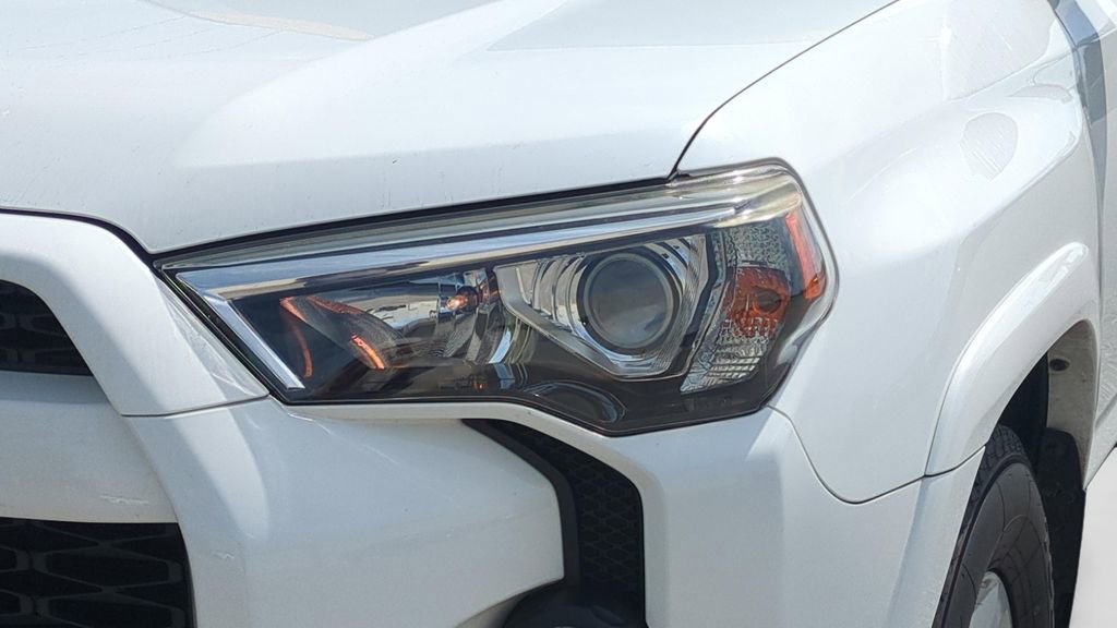 Used 2017 Toyota 4Runner SR5 image 22