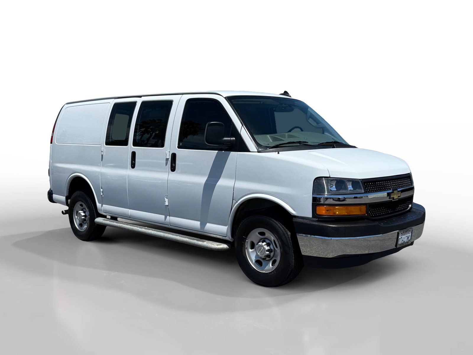 Used 2023 Chevrolet Express 2500 w/ Driver Convenience Package RWD image 7