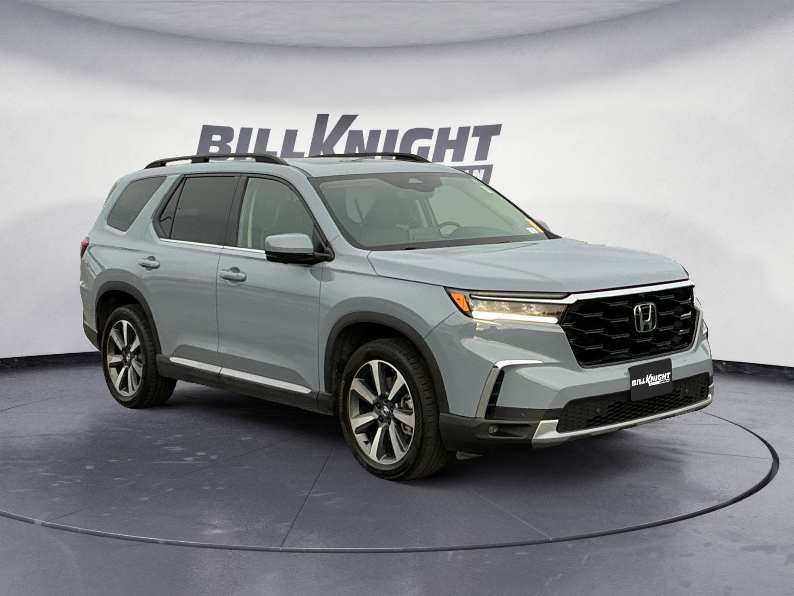 Used 2024 Honda Pilot Elite
