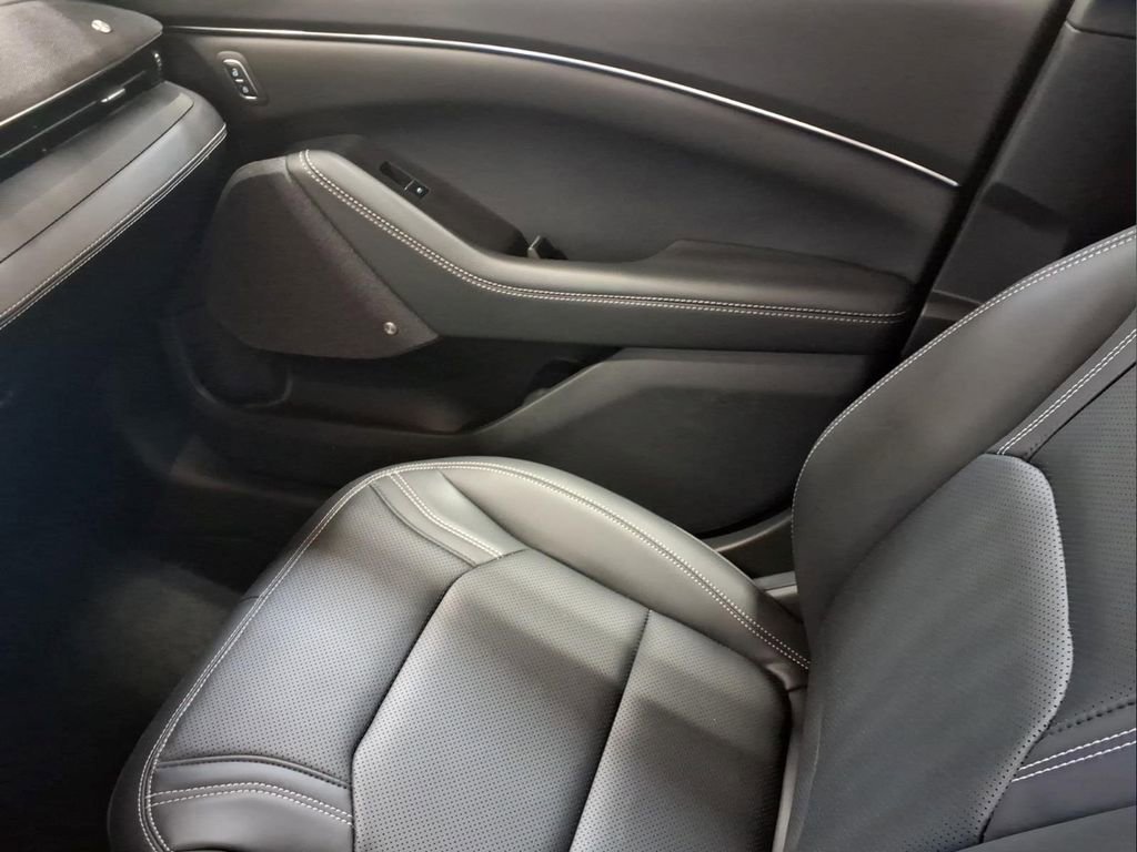 Certified 2025 Ford Mustang Mach-E Premium RWD image 24