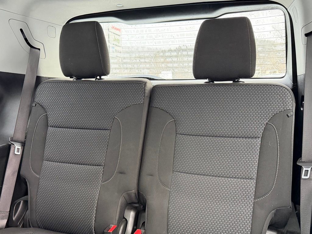 Used 2021 GMC Acadia SLE w/ Driver Convenience Package image 6