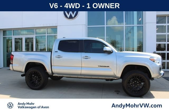 Used 2023 Toyota Tacoma SR5 w/ Technology Package AWD/4WD image 5