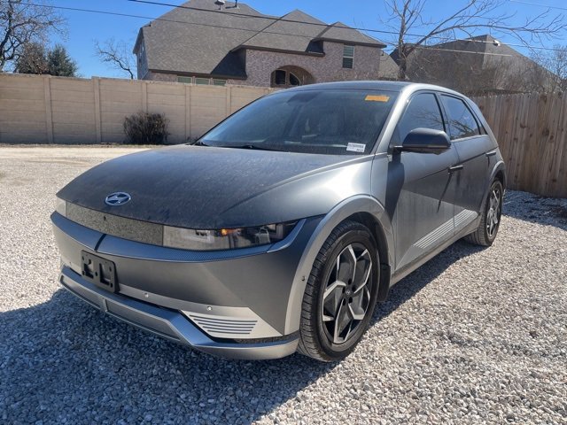 Used 2024 Hyundai Ioniq 5 Limited image 3