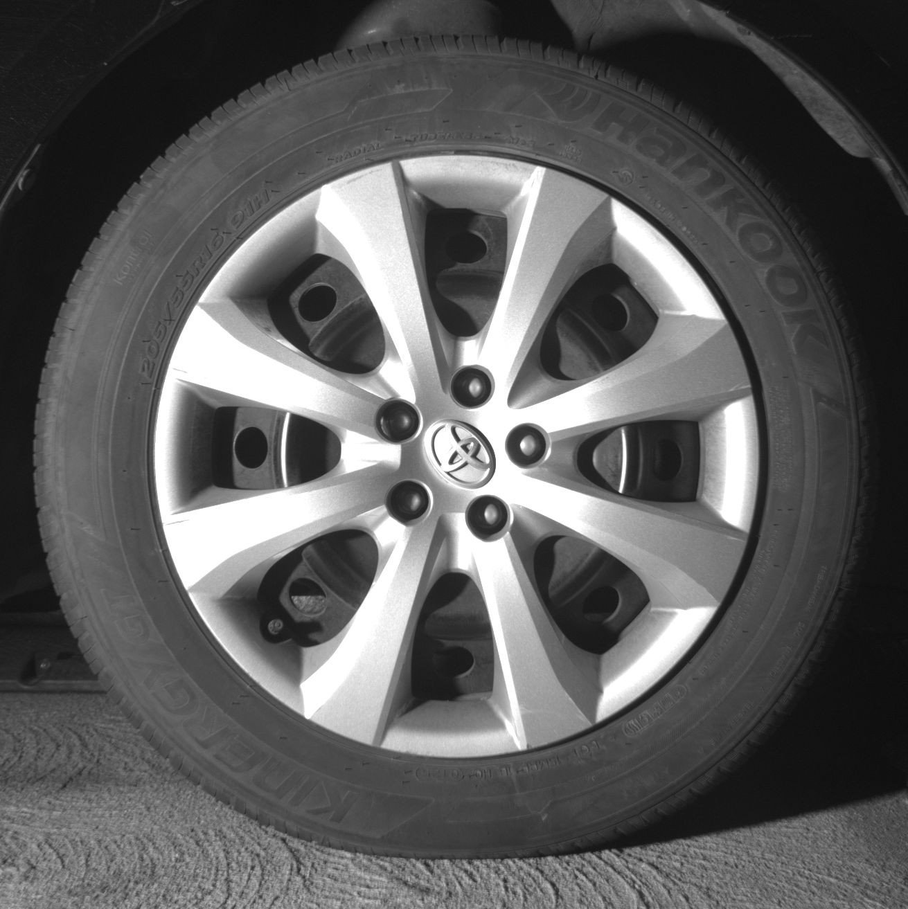 Used 2025 Toyota Corolla LE FWD image 13