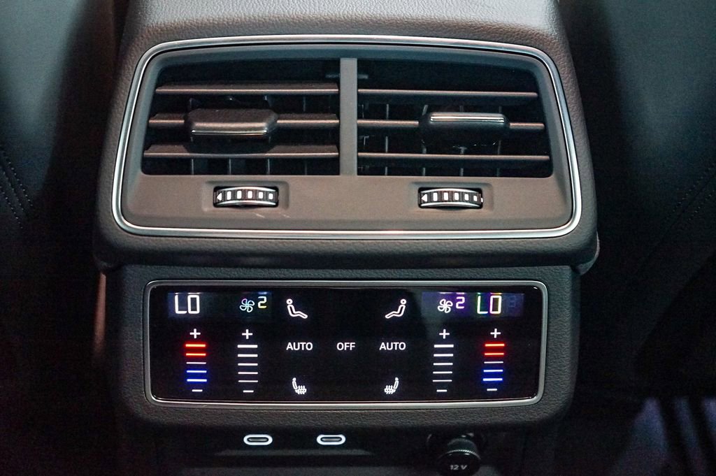 Used 2025 Audi RS 6 performance AWD/4WD image 14