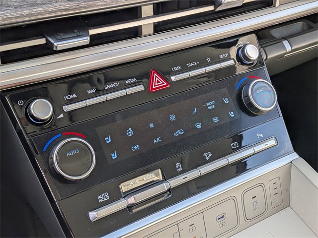 Used 2024 Hyundai Santa Fe Calligraphy image 19