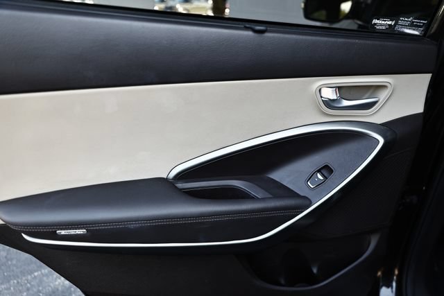 Used 2018 Hyundai Santa Fe SE w/ SE Premium Package 02 FWD image 23