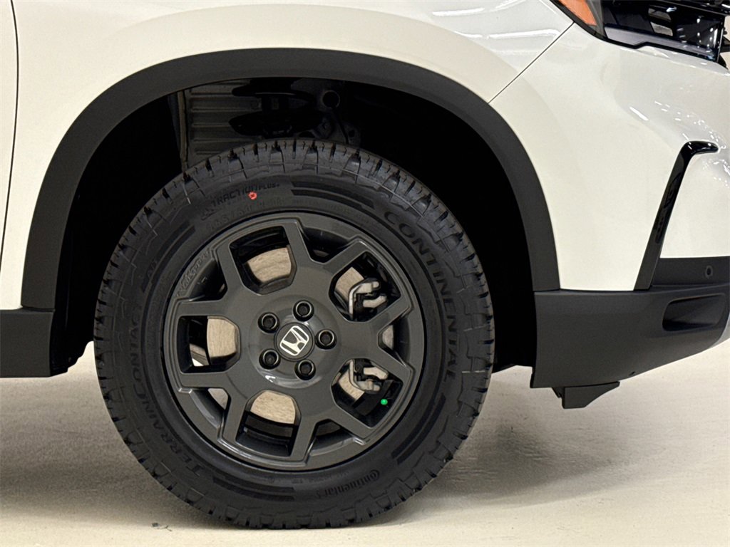 New 2025 Honda Pilot TrailSport image 6