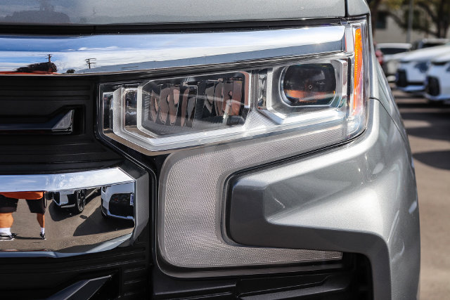 Used 2023 Chevrolet Silverado 1500 LT RWD image 5
