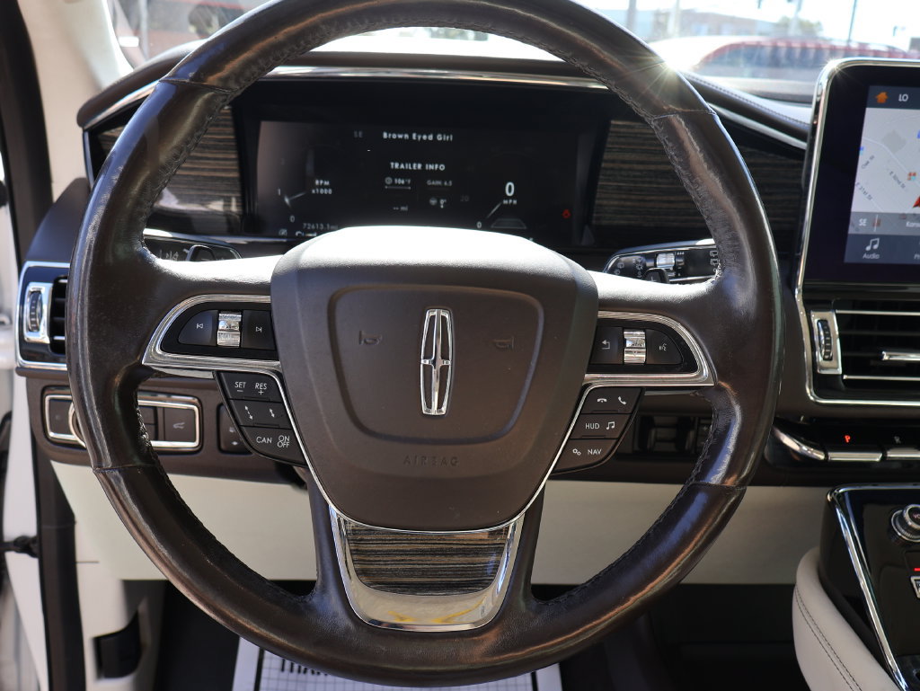 Used 2018 Lincoln Navigator Black Label w/ Cargo Package AWD/4WD image 31