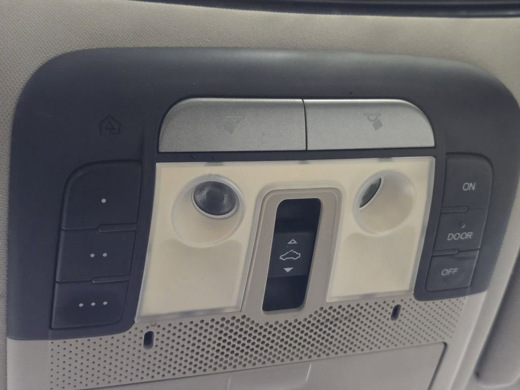 Used 2009 Acura TL w/ Technology Package image 9