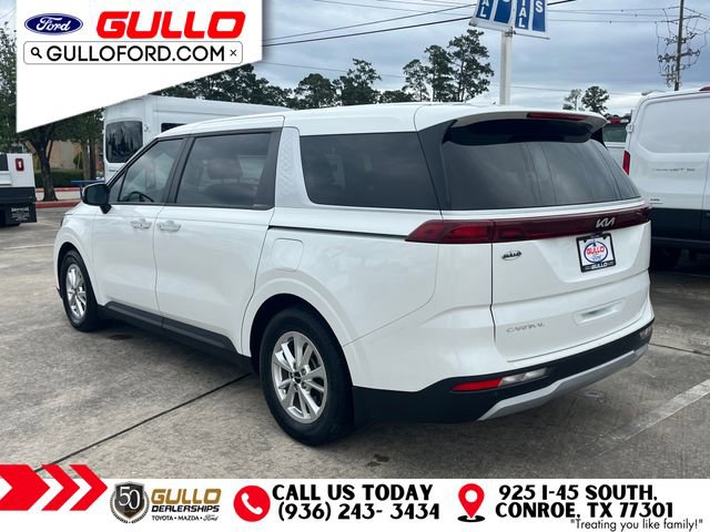 Used 2023 Kia Carnival LX FWD image 5
