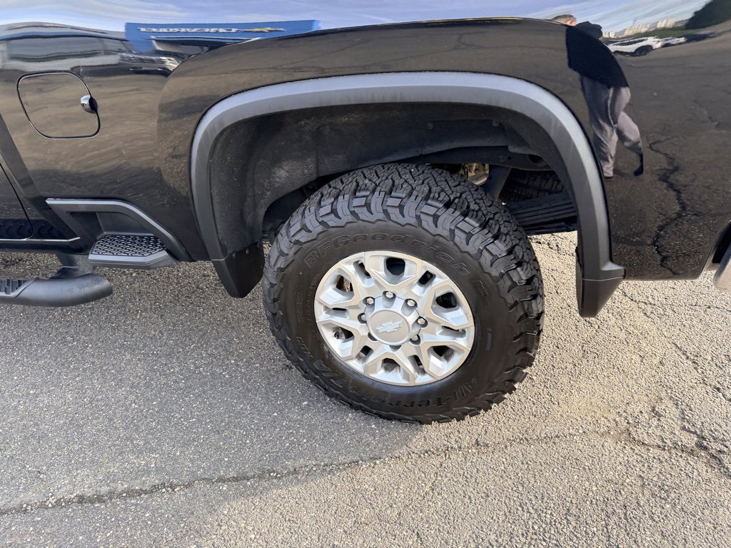 Used 2020 Chevrolet Silverado 2500 LT w/ All Star Edition image 10