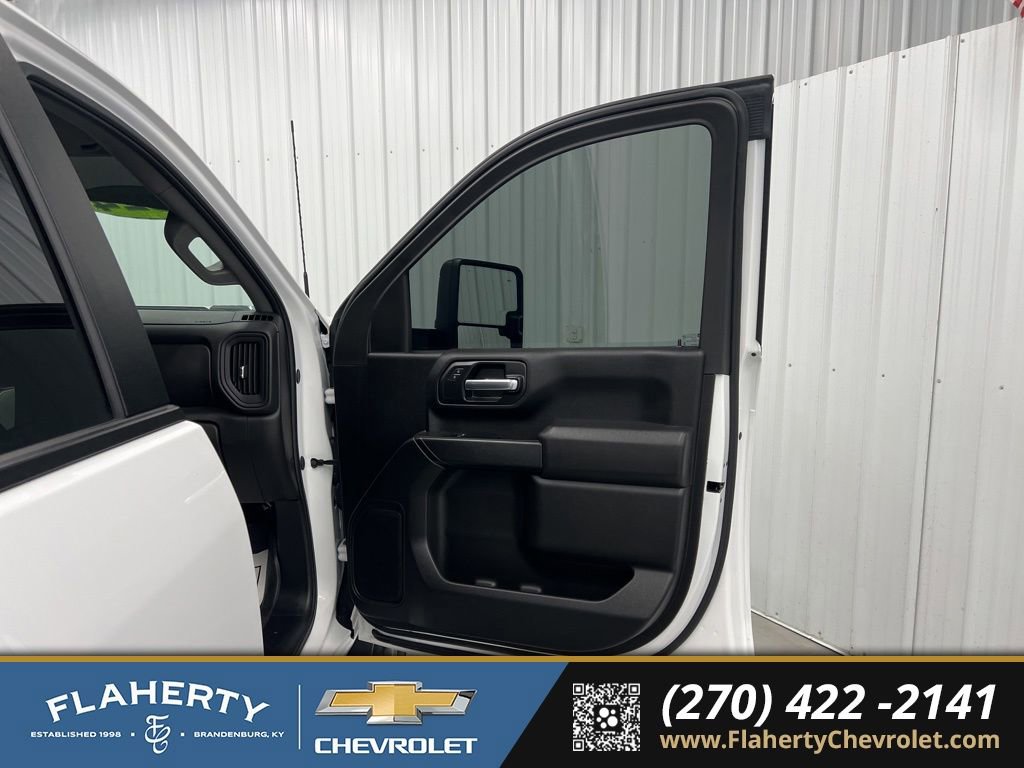 Used 2024 Chevrolet Silverado 2500 Custom w/ Custom Value Package image 14