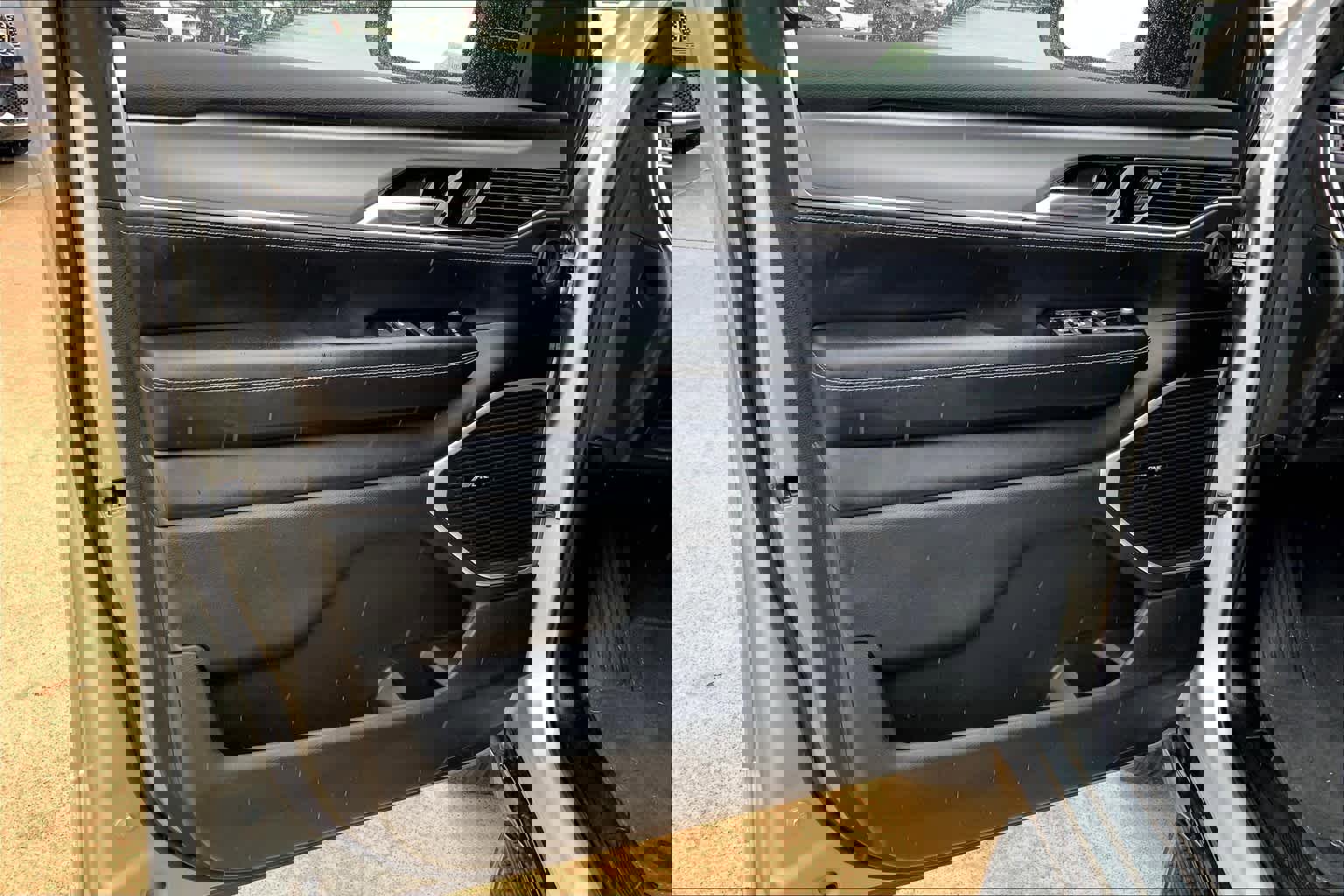 New 2024 Jeep Wagoneer Series II image 10