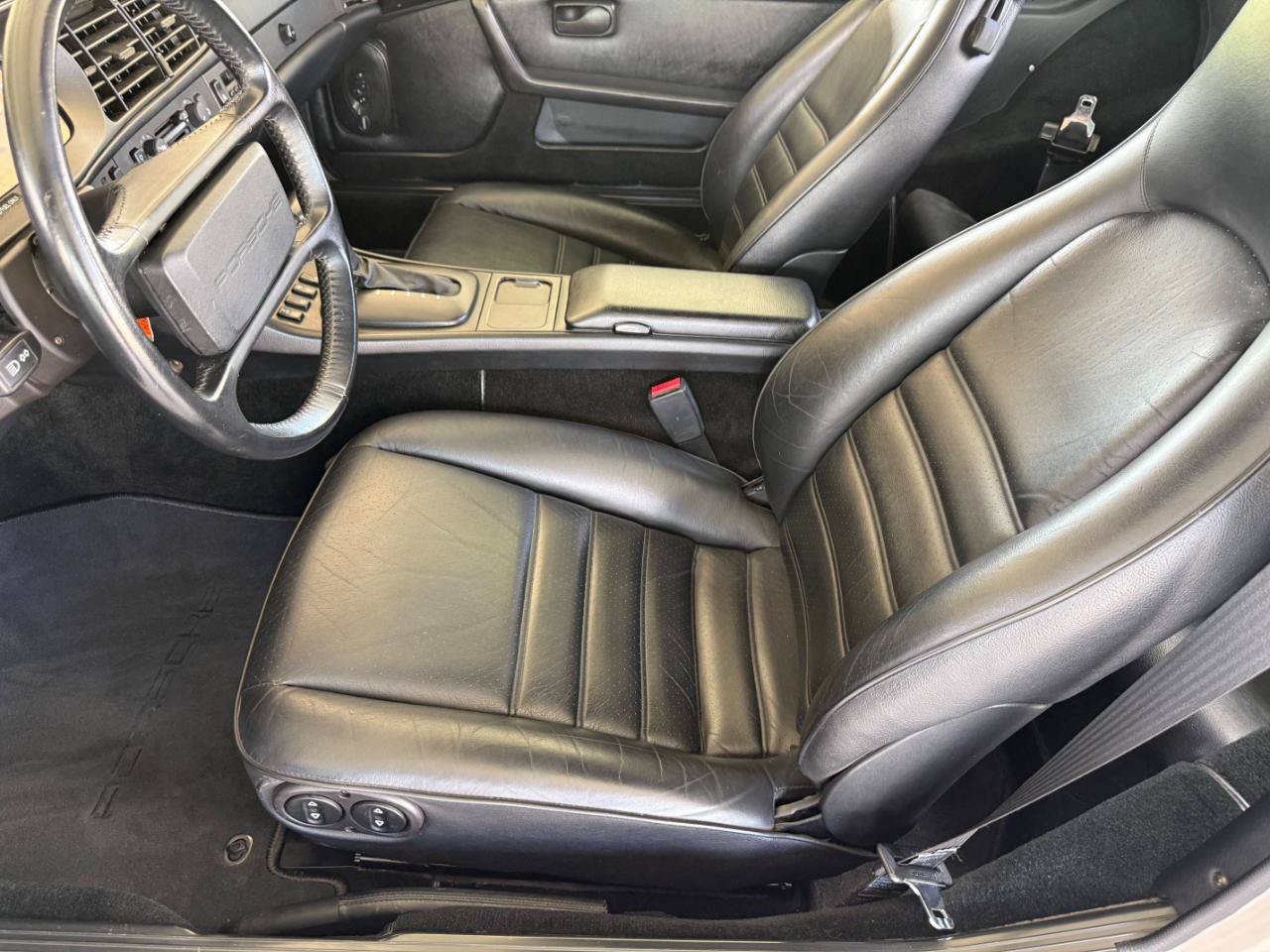 Used 1988 Porsche 944 Coupe RWD image 45