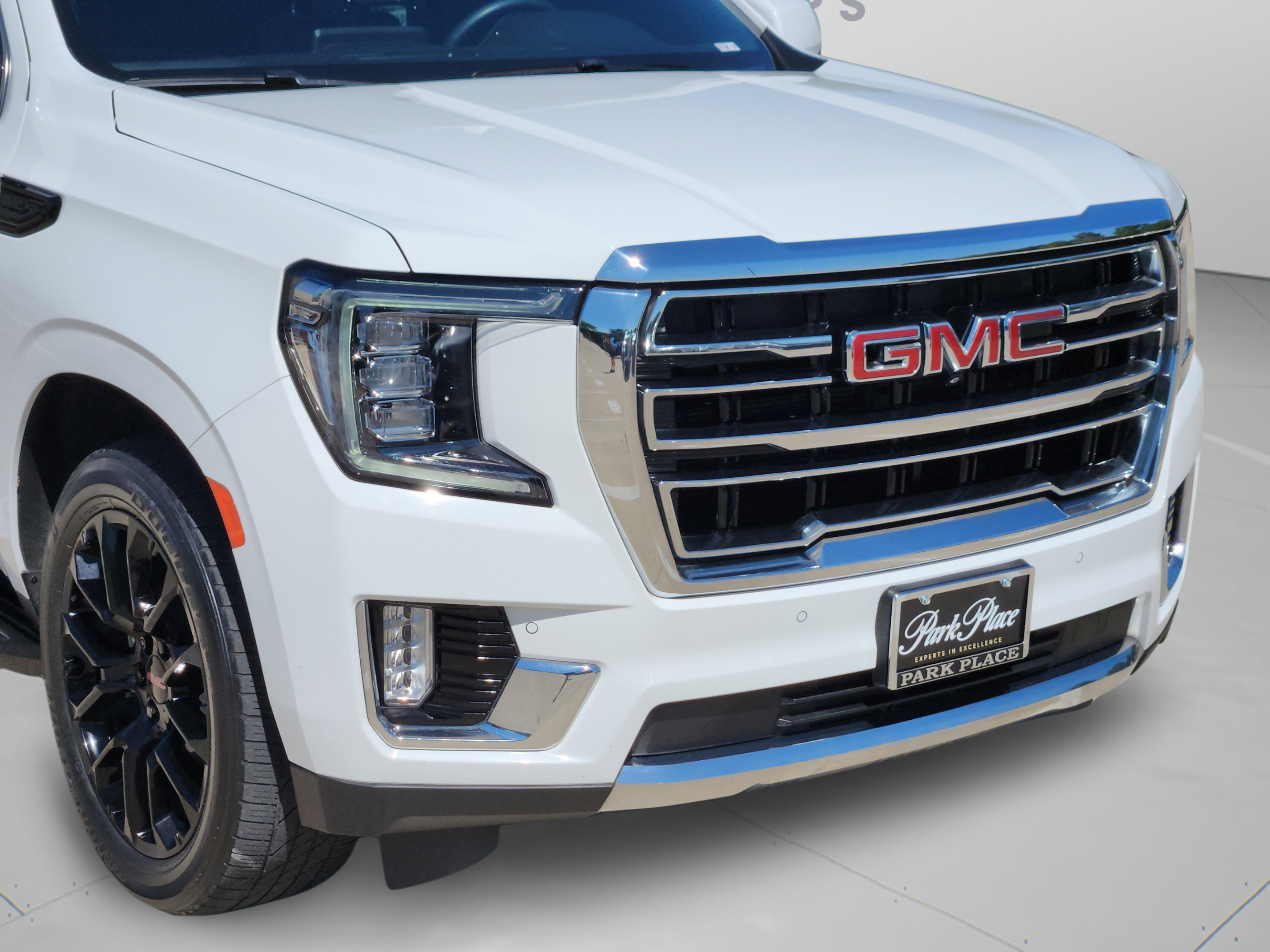 Used 2022 GMC Yukon SLT w/ SLT Premium Package RWD image 44