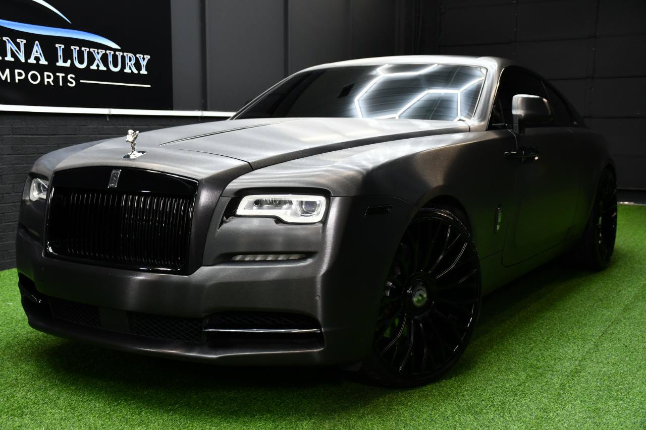 Used 2017 Rolls-Royce Wraith RWD image 48